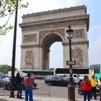 Парк Тюирли, Елиссейские поля, Триумфальная арка_18