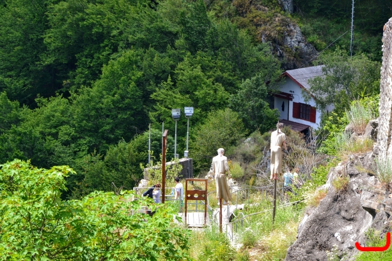 Крепость Poenari+Curtea-de-Argeş_17