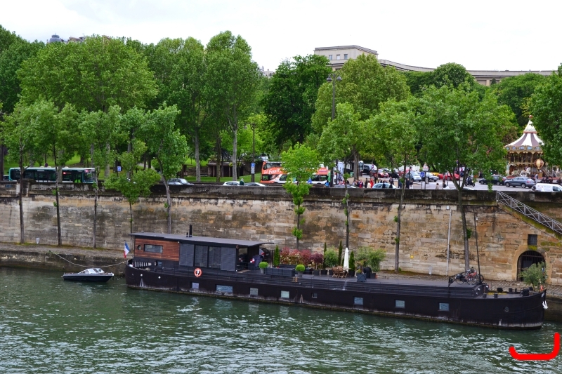 Париж, прибытие и прогулка к Эйфелевой башне_12