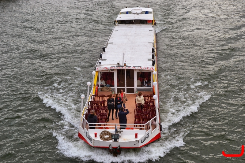 Париж, прибытие и прогулка к Эйфелевой башне_13