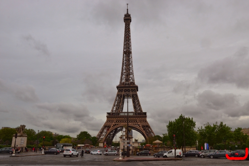 Париж, прибытие и прогулка к Эйфелевой башне_15