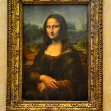 Париж, портрет Моны Лизы Париж, портрет Моны Лизы