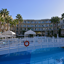 Тургутрейс, обзор отеля и окрестностей